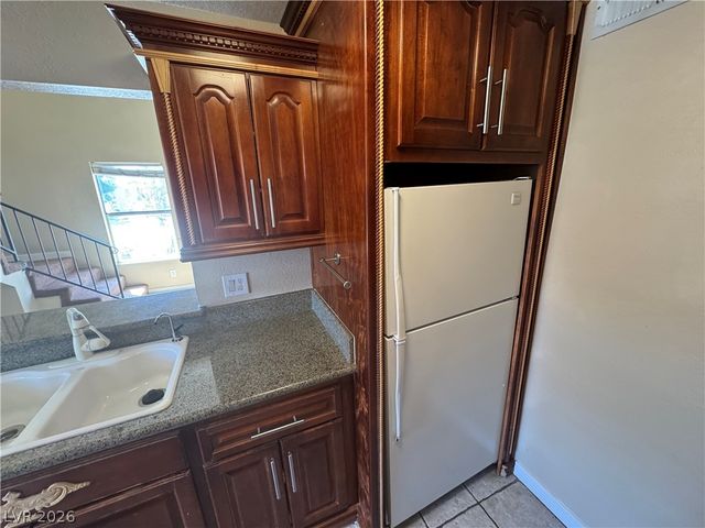 3976 Colors Court 39, Las Vegas, NV 89103