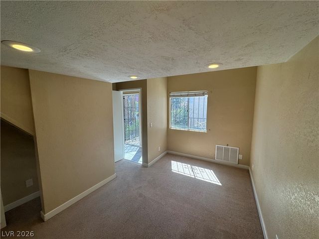 3976 Colors Court 39, Las Vegas, NV 89103