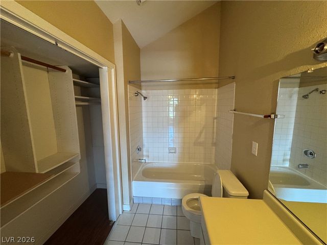 3976 Colors Court 39, Las Vegas, NV 89103