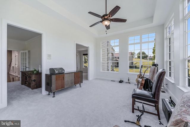38770 DUTCHMANS KNOLL DR, Lovettsville, VA 20180