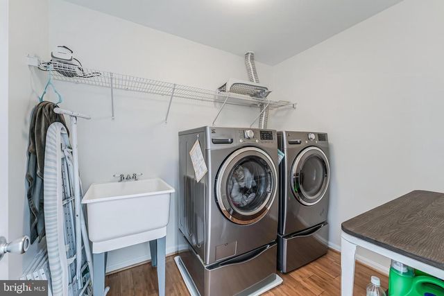 38770 DUTCHMANS KNOLL DR, Lovettsville, VA 20180