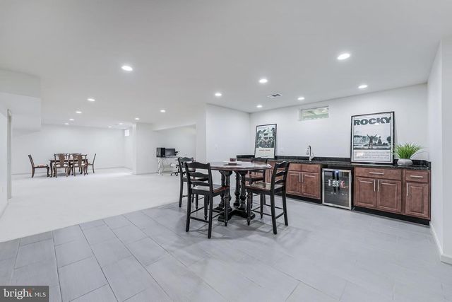 38770 DUTCHMANS KNOLL DR, Lovettsville, VA 20180