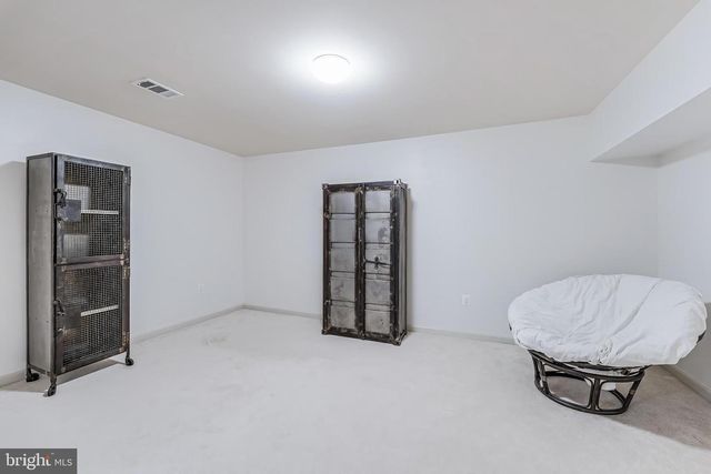 38770 DUTCHMANS KNOLL DR, Lovettsville, VA 20180