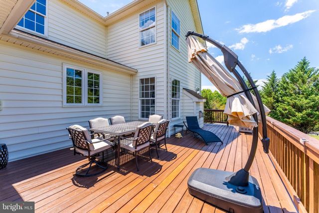 38770 DUTCHMANS KNOLL DR, Lovettsville, VA 20180