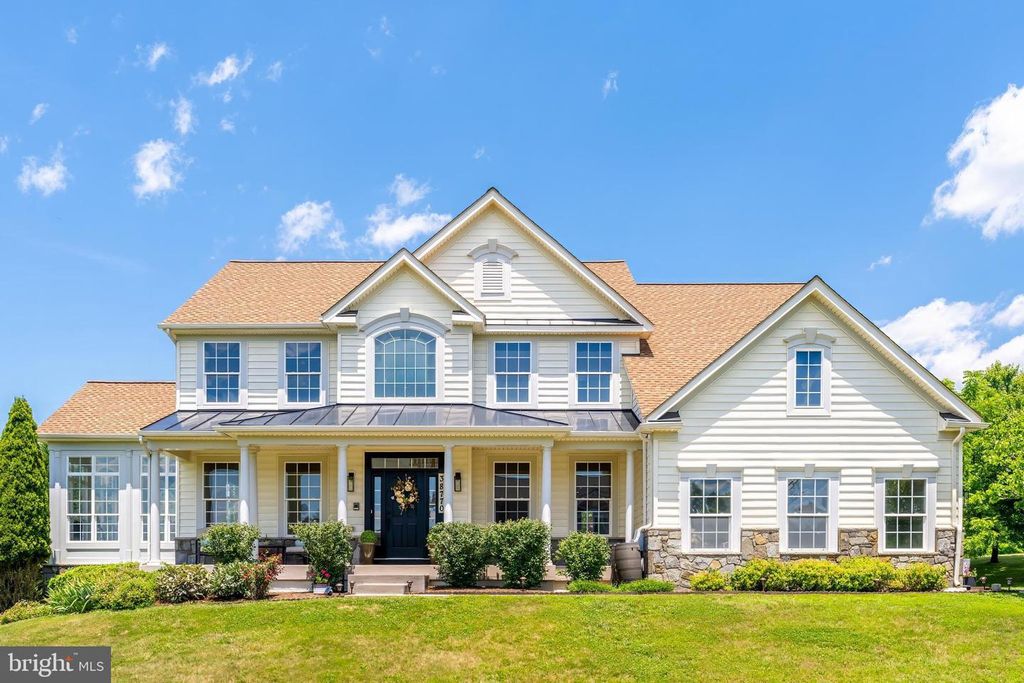 38770 DUTCHMANS KNOLL DR, Lovettsville, VA 20180