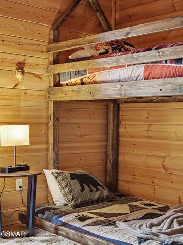 1723 Summit View Way, Sevierville, TN 37862