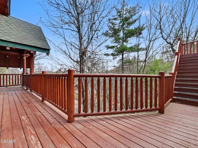 1723 Summit View Way, Sevierville, TN 37862