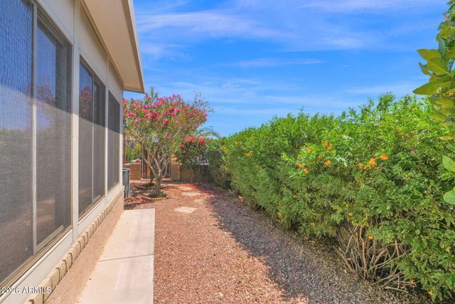 18166 W CAMINO REAL Drive, Surprise, AZ 85374