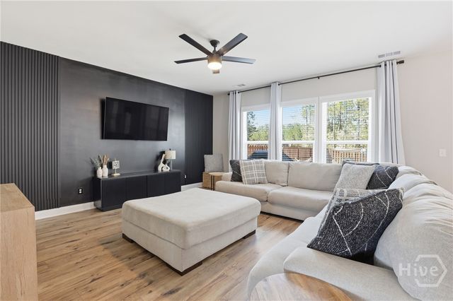 61 Rosemary Bend, Richmond Hill, GA 31324