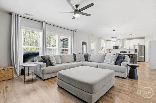 61 Rosemary Bend, Richmond Hill, GA 31324