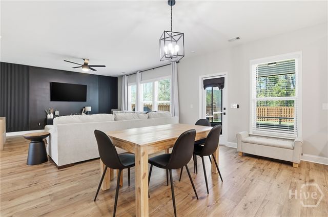 61 Rosemary Bend, Richmond Hill, GA 31324