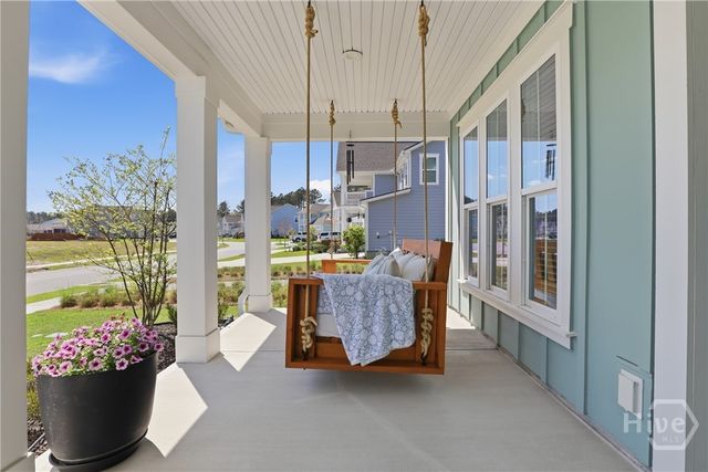 61 Rosemary Bend, Richmond Hill, GA 31324