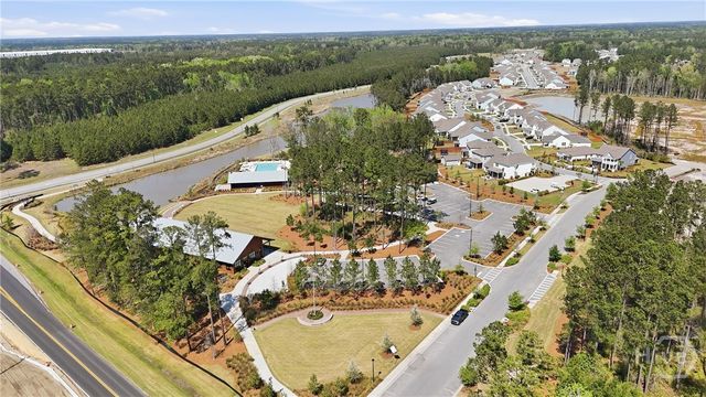 61 Rosemary Bend, Richmond Hill, GA 31324