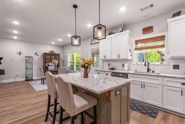 208 Blackjack Road, Greenbrier, AR 72058