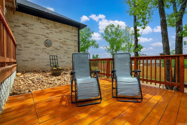 208 Blackjack Road, Greenbrier, AR 72058