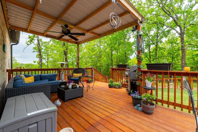 208 Blackjack Road, Greenbrier, AR 72058