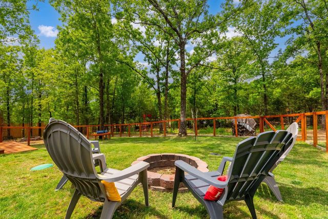 208 Blackjack Road, Greenbrier, AR 72058