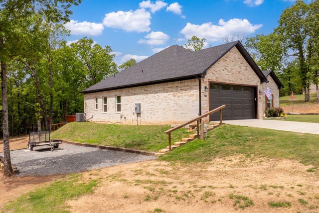 208 Blackjack Road, Greenbrier, AR 72058
