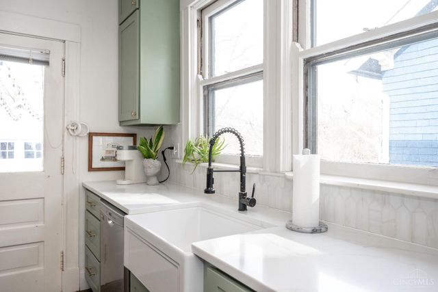 4217 Twenty Eighth Street, Cincinnati, OH 45209