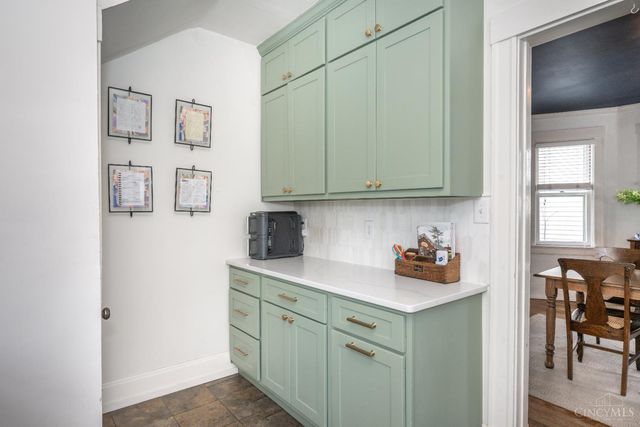 4217 Twenty Eighth Street, Cincinnati, OH 45209