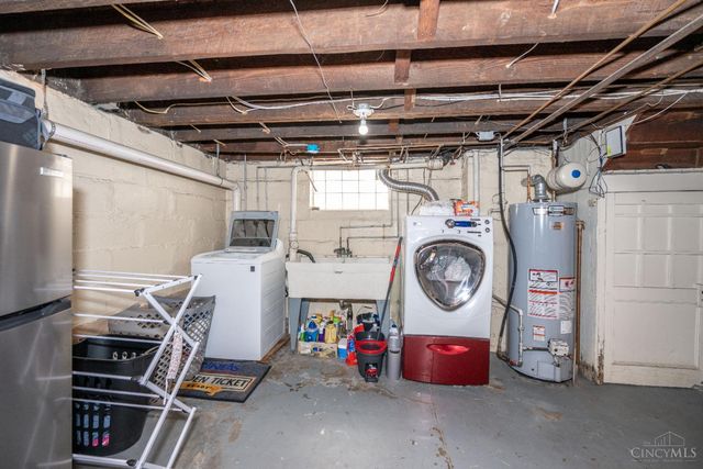 4217 Twenty Eighth Street, Cincinnati, OH 45209