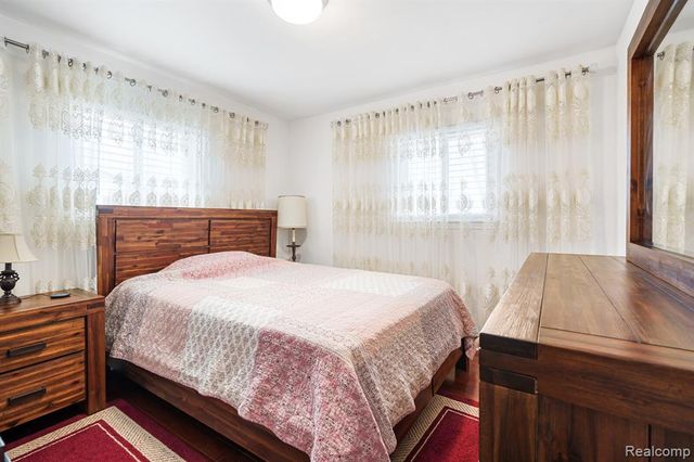 41316 Paign Drive, Sterling Heights, MI 48313