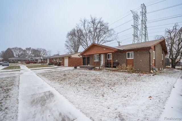 41316 Paign Drive, Sterling Heights, MI 48313