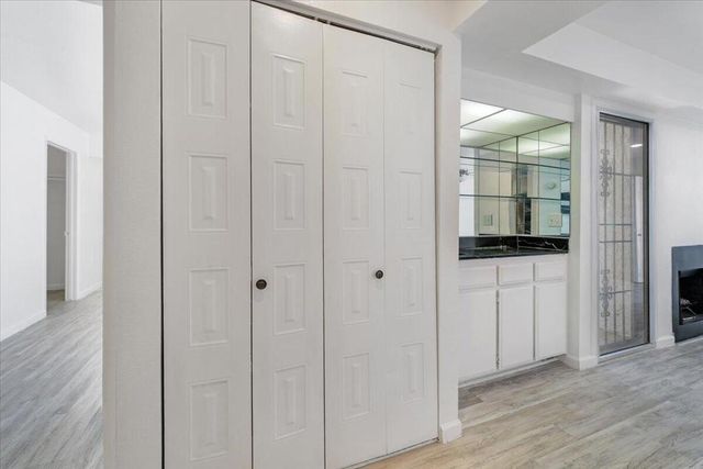 280 S Avenida Caballeros 116, Palm Springs, CA 92262