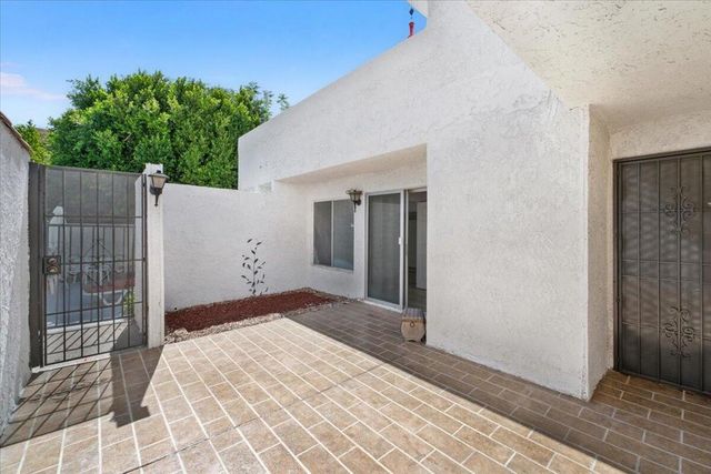 280 S Avenida Caballeros 116, Palm Springs, CA 92262