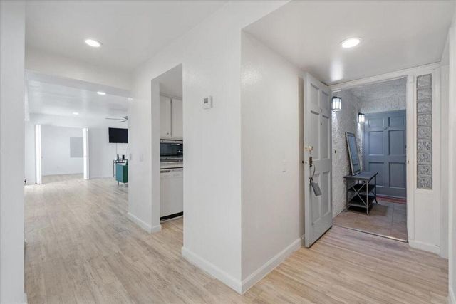 280 S Avenida Caballeros 116, Palm Springs, CA 92262