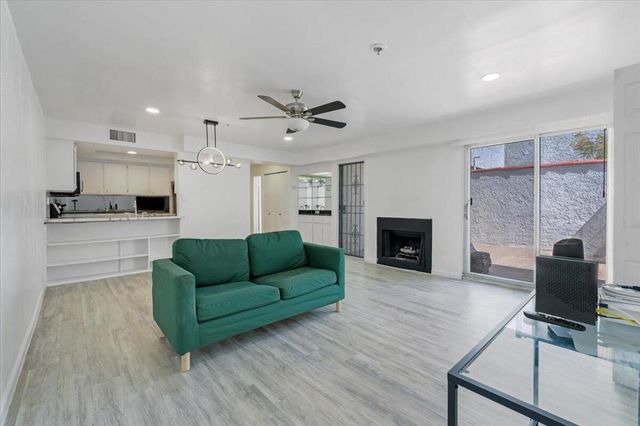 280 S Avenida Caballeros 116, Palm Springs, CA 92262