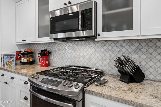 249 Princeton Gardens, Johnson City, TN 37601