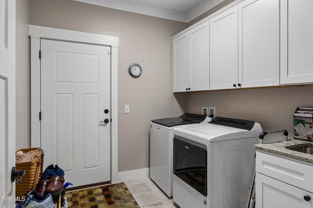249 Princeton Gardens, Johnson City, TN 37601