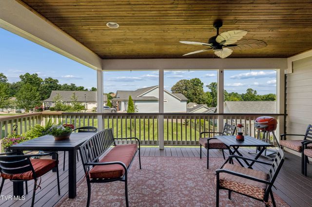 249 Princeton Gardens, Johnson City, TN 37601