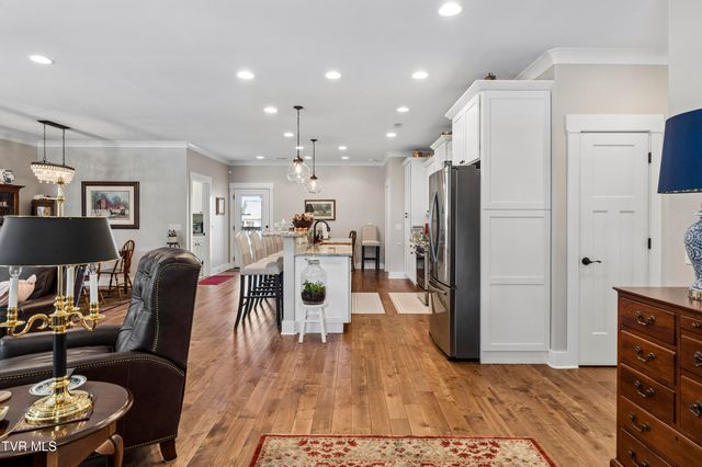 249 Princeton Gardens, Johnson City, TN 37601
