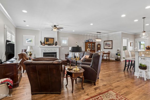 249 Princeton Gardens, Johnson City, TN 37601