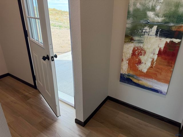 5613 BRIDGE DR, Rapid City, SD 57703