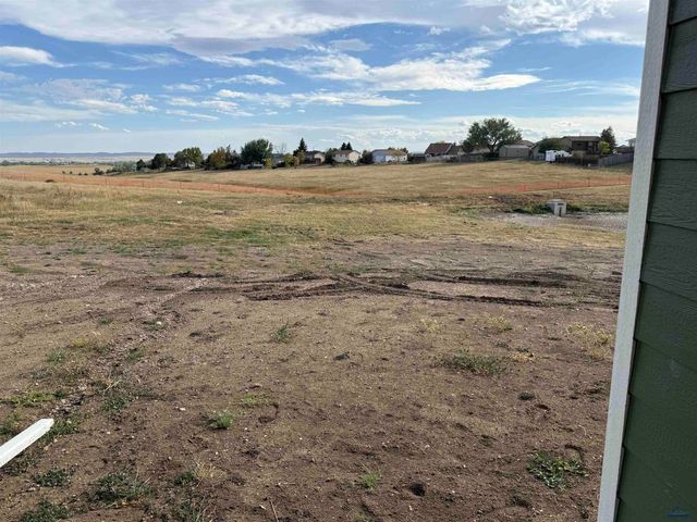 5613 BRIDGE DR, Rapid City, SD 57703