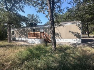 302 Lone Star Rd RD F, Bastrop, TX 78602