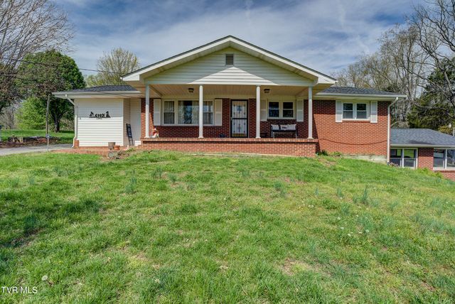 247 Cedar Point Road, Johnson City, TN 37601