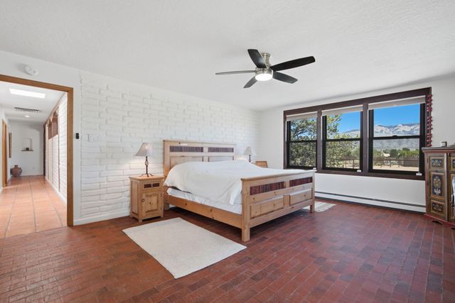 236 Sagebrush Drive, Corrales, NM 87048