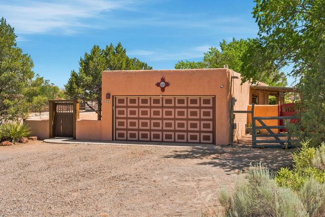 236 Sagebrush Drive, Corrales, NM 87048