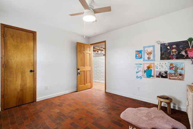 236 Sagebrush Drive, Corrales, NM 87048