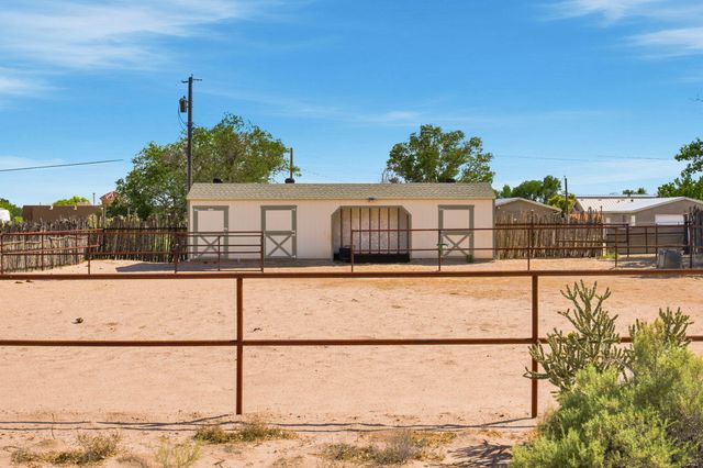236 Sagebrush Drive, Corrales, NM 87048