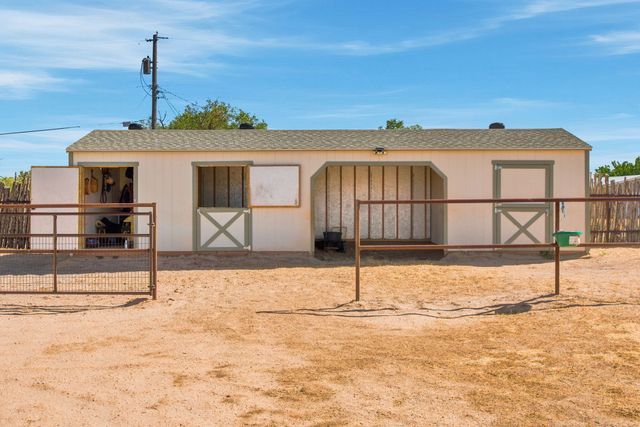 236 Sagebrush Drive, Corrales, NM 87048