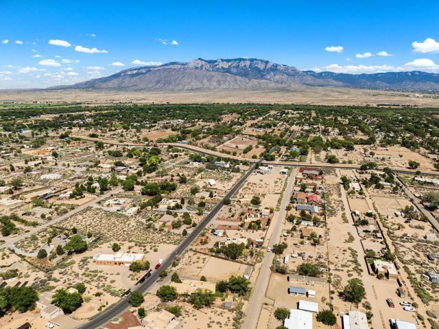 236 Sagebrush Drive, Corrales, NM 87048