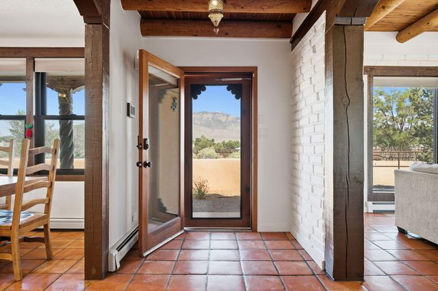 236 Sagebrush Drive, Corrales, NM 87048