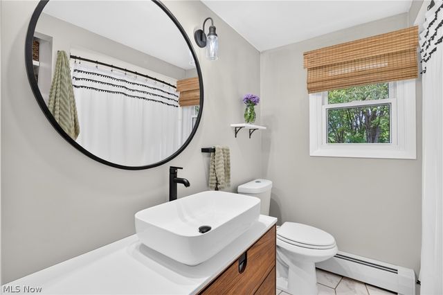 35755 Solon Road, Solon, OH 44139