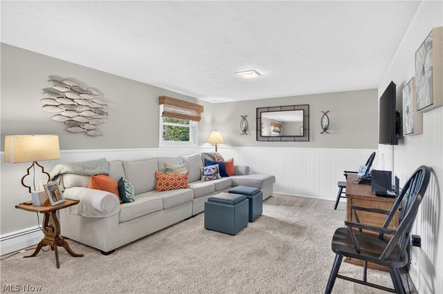 35755 Solon Road, Solon, OH 44139