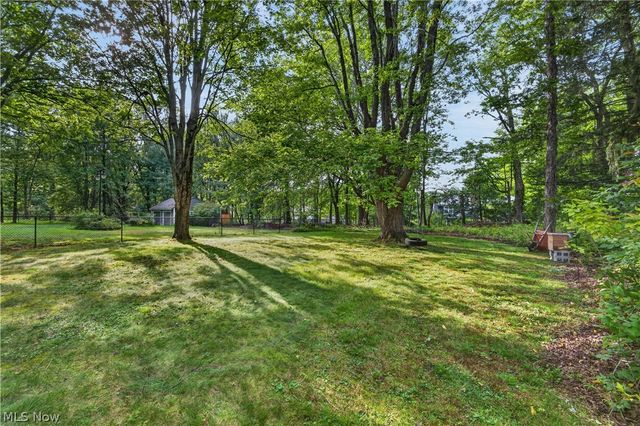 35755 Solon Road, Solon, OH 44139
